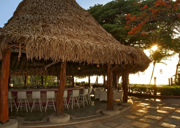 Resort Diria Tamarindo