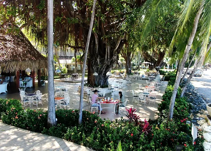 Resort Diria Tamarindo