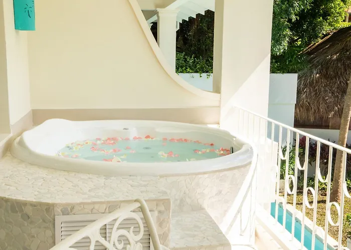 Diria Resort 4*